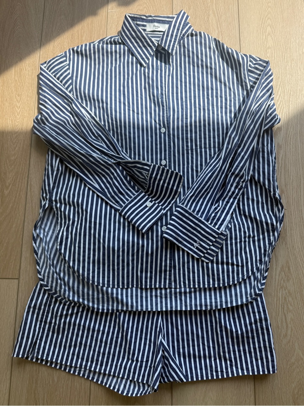 Frankie Shop Shirt and shorts set S - Picture 2 of 5